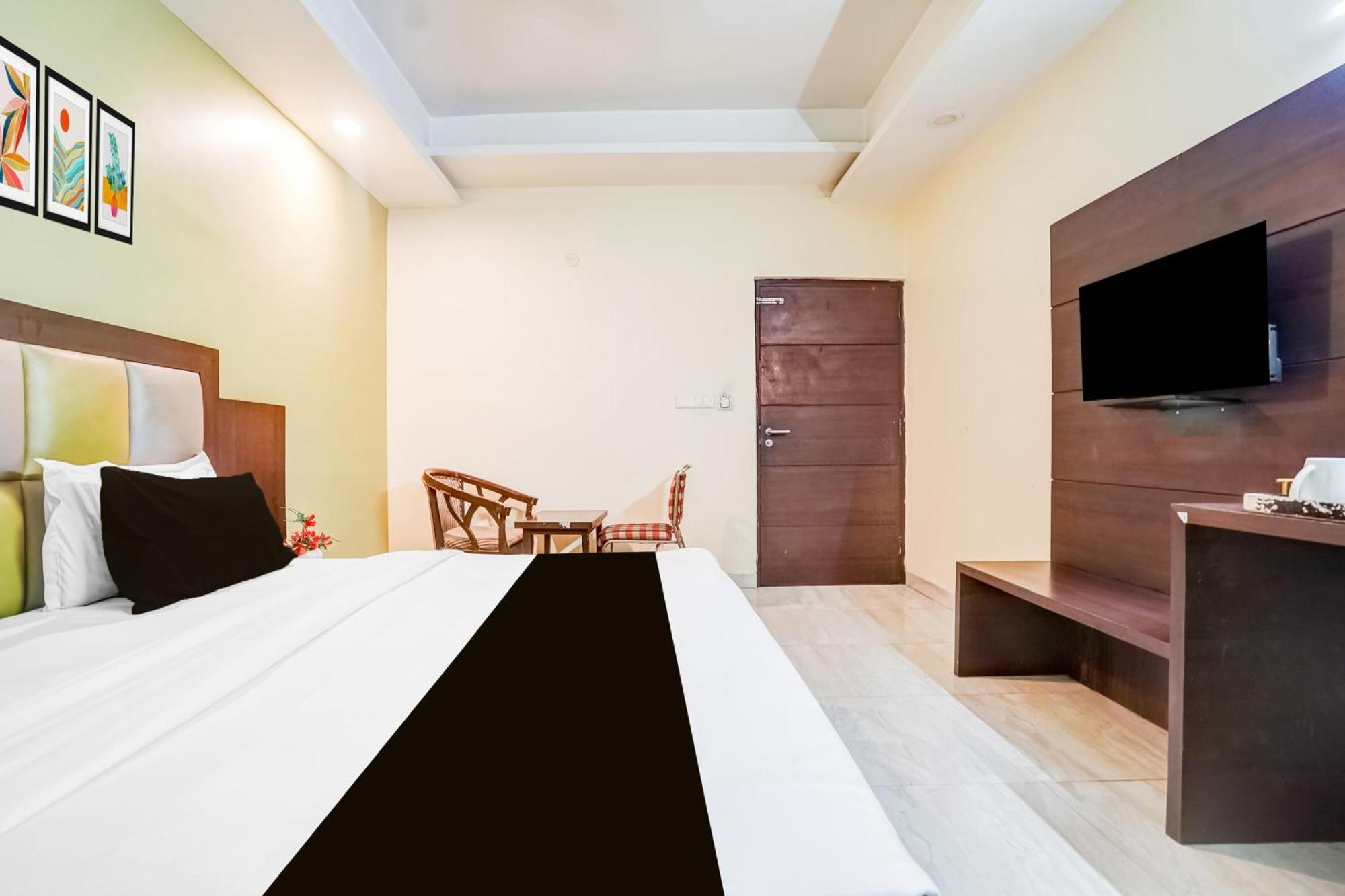 Super Townhouse Sikar Road Jaipur Formerly Hotel Aroma Inn エクステリア 写真
