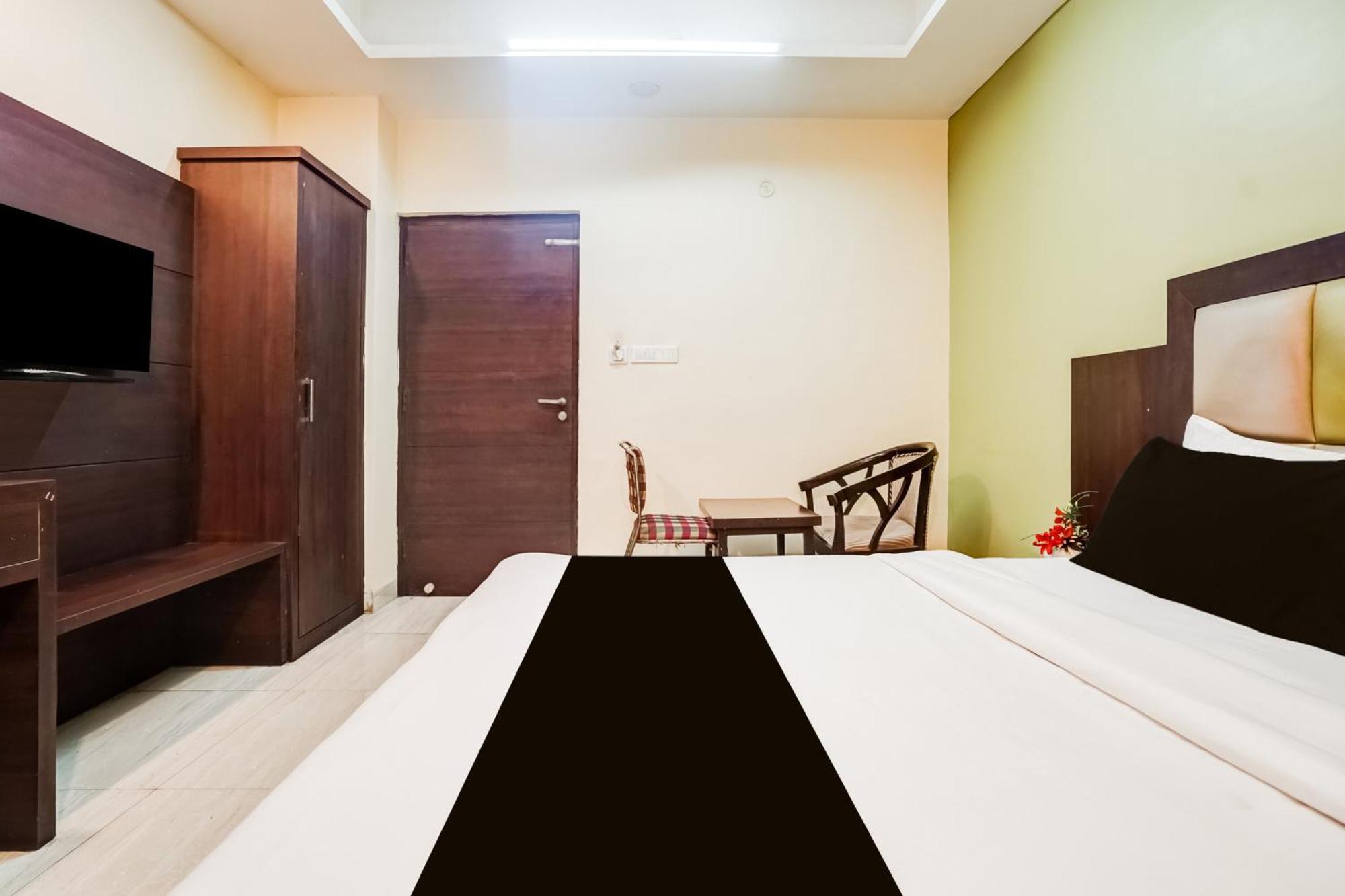 Super Townhouse Sikar Road Jaipur Formerly Hotel Aroma Inn エクステリア 写真