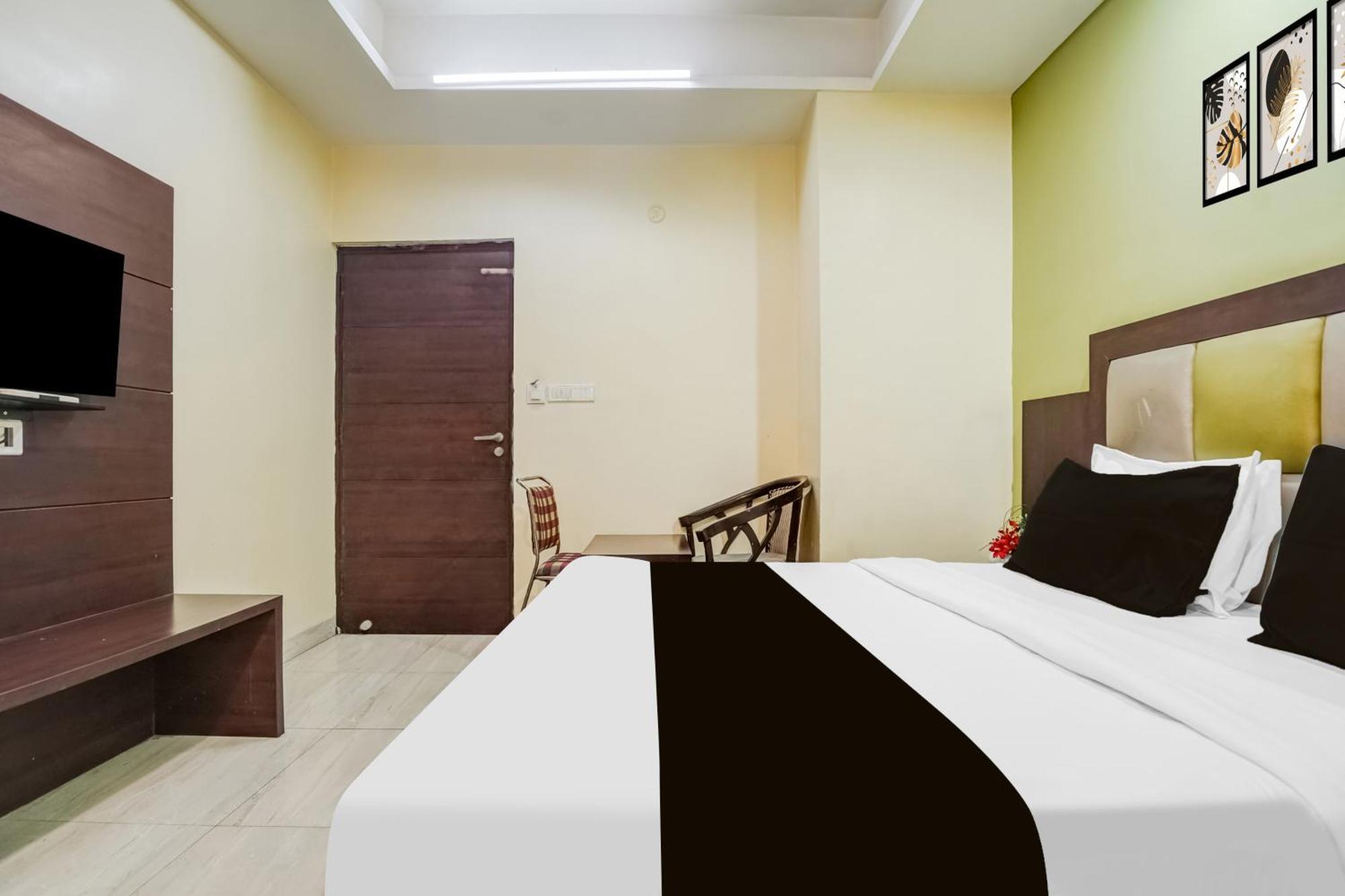 Super Townhouse Sikar Road Jaipur Formerly Hotel Aroma Inn エクステリア 写真