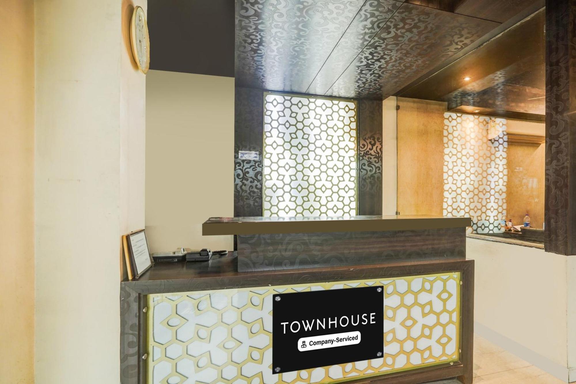 Super Townhouse Sikar Road Jaipur Formerly Hotel Aroma Inn エクステリア 写真
