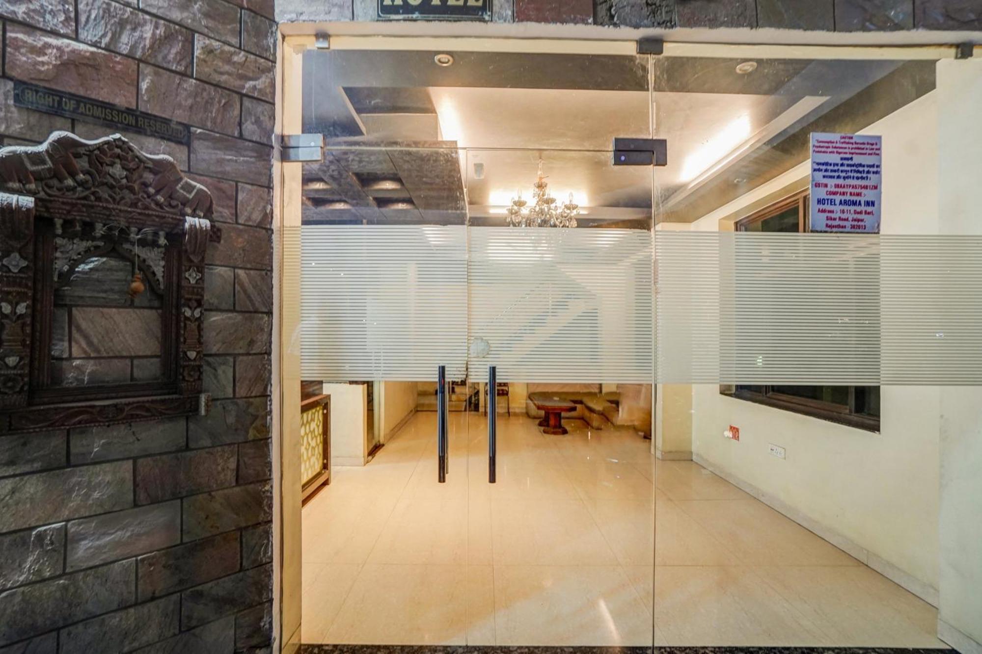 Super Townhouse Sikar Road Jaipur Formerly Hotel Aroma Inn エクステリア 写真